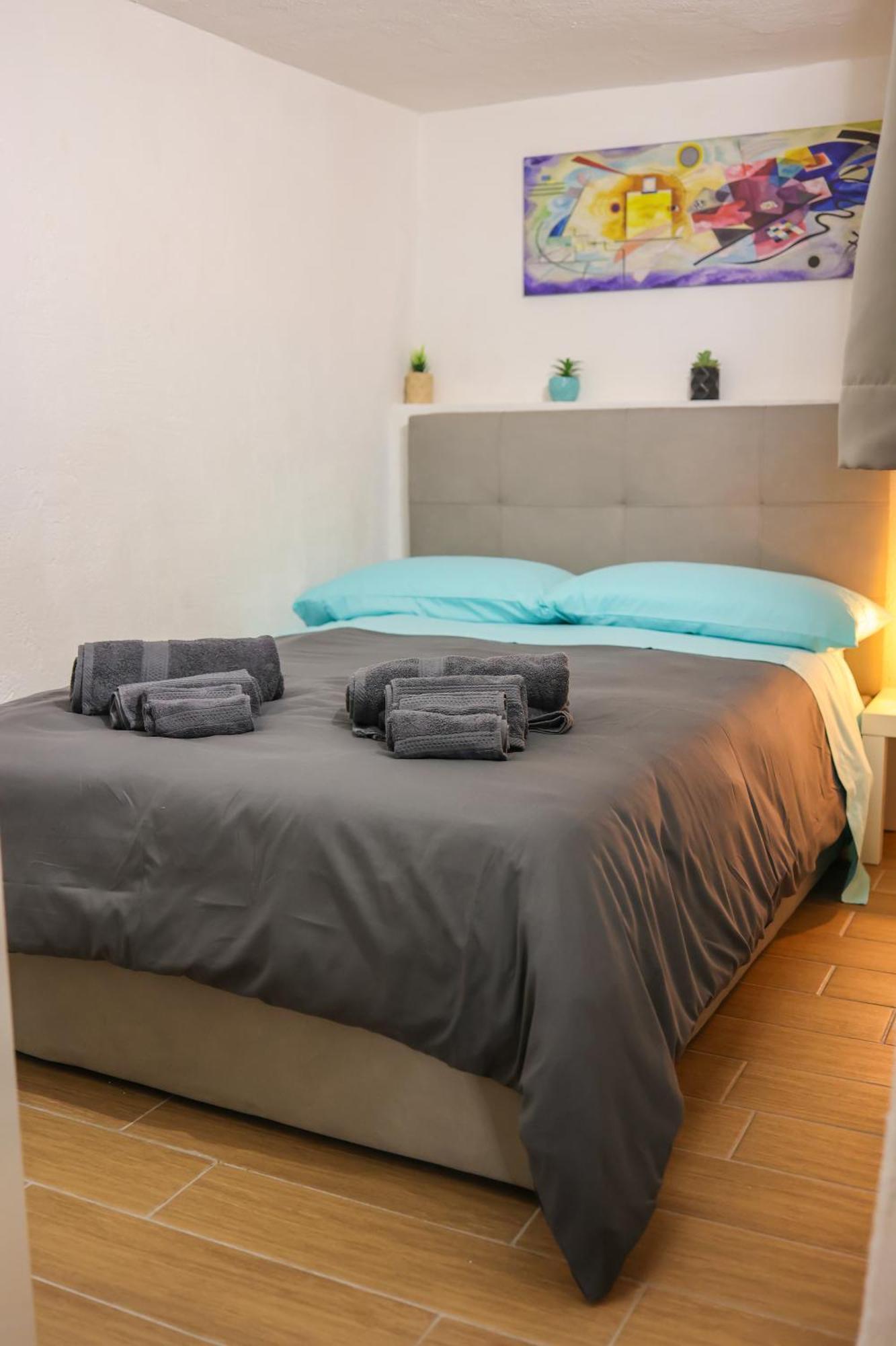 La Grotta Bianca Apartment เนเปิลส์ ภายนอก รูปภาพ